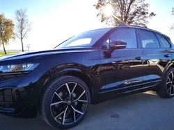 Schwarz Neu 2025 VW Touareg R-line SUV | 95.200 € (Etwas zu teuer)