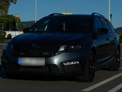 Grau Gebraucht 2018 Skoda Octavia vRS Kombi | 14.000 € (Guter Preis)