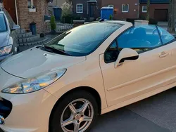 Beige Gebraucht 2008 Peugeot 207 CC Cabrio | 2.400 € (Fairer Preis)