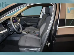 Schwarz Gebraucht 2024 Skoda Octavia Kombi | 30.349 € (Fairer Preis)