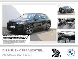 Saphirschwarz Gebraucht 2024 BMW iX Sport Line SUV | 51.475 € (Superpreis)