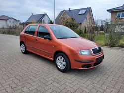 Orange Gebraucht 2006 Skoda Fabia Ambiente Limousine | 2.000 € (Fairer Preis)