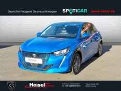 Blau Gebraucht 2021 Peugeot e-208 Allure Kleinwagen | 17.900 € (Fairer Preis)