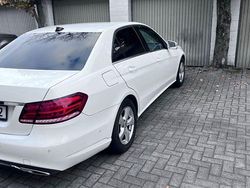 Weiß Gebraucht 2015 Mercedes E200 Limousine | 11.000 € (Fairer Preis)