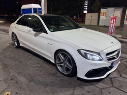 Polarweiss Gebraucht 2016 Mercedes C63 AMG AMG Limousine | 36.666 € (Fairer Preis)