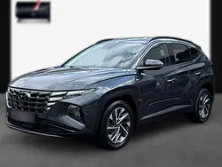 Grau Gebraucht 2023 Hyundai Tucson Trend SUV | 30.410 € (Etwas zu teuer)