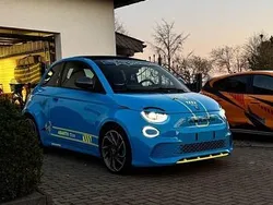 Blau Gebraucht 2023 Fiat 500e Abarth Cabrio | 28.200 €