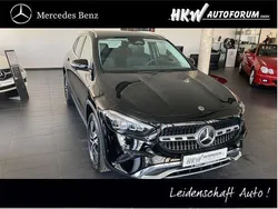 Nachtschwarz Gebraucht 2023 Mercedes GLA180 Progressive SUV | 35.950 € (Fairer Preis)