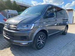 Grau Gebraucht 2016 VW T6 Van | 32.900 € (Teuer)
