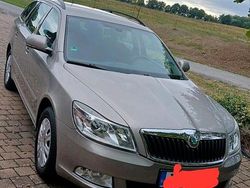 Andere farben Gebraucht 2011 Skoda Octavia Kombi | 3.200 € (Superpreis)
