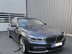 Grau Gebraucht 2017 BMW 730 Luxury Line Limousine | 29.500 € (Guter Preis)