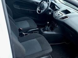 Weiß Gebraucht 2013 Ford Fiesta Trend Kleinwagen | 2.900 € (Superpreis)