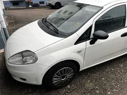 Weiß Gebraucht 2013 Fiat Punto Evo Pop Kleinwagen | 3.690 € (Fairer Preis)