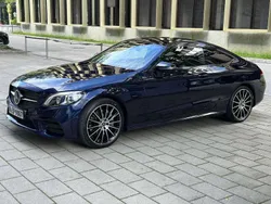 Andere außenfarben Gebraucht 2021 Mercedes C300 AMG line Coupé | 42.800 € (Fairer Preis)