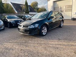 Schwarz Gebraucht 2016 VW Golf VII Comfortline Kombi | 7.990 € (Teuer)