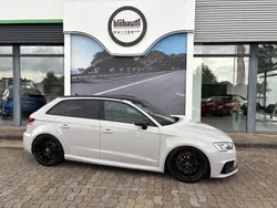 Schwarz Gebraucht 2015 Audi RS3 Sportback Sport Kleinwagen | 39.791 € (Teuer)