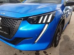 Blau metallic Gebraucht 2023 Peugeot 208 GT Kleinwagen | 23.680 € (Fairer Preis)