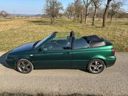 Grün Gebraucht 2002 VW Golf Cabriolet Edition Cabrio | 7.199 €