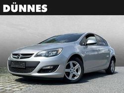 Silber Gebraucht 2014 Opel Astra Selection Limousine | 6.590 € (Fairer Preis)