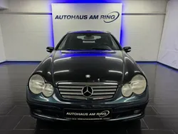 Schwarz Gebraucht 2005 Mercedes C220 Coupé | 1.199 € (Fairer Preis)