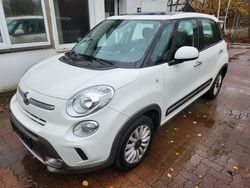 Weiß Gebraucht 2017 Fiat 500L Trekking Van / Kleinbus | 8.950 € (Fairer Preis)