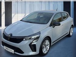 Rafalegrau Gebraucht 2024 Renault Clio V Evolution Limousine | 16.790 € (Etwas zu teuer)