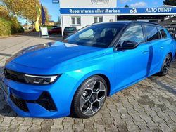 Kobalt blau metallic Gebraucht 2024 Opel Astra Ultimate Kombi | 24.950 € (Fairer Preis)