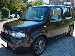 Violet Gebraucht 2010 Nissan Cube Van / Kleinbus | 6.850 €