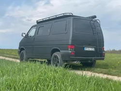 Schwarz Gebraucht 2000 VW T4 Van | 18.499 €