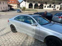 Silber Gebraucht 2003 Mercedes 200 Limousine | 4.400 €