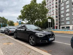 Schwarz Gebraucht 2013 BMW 118 Sport Line Kleinwagen | 8.900 € (Fairer Preis)
