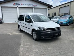 Candyweiß Gebraucht 2015 VW Caddy Maxi Conceptline Van / Kleinbus | 9.800 € (Fairer Preis)