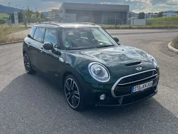Grün Gebraucht 2016 Mini Cooper SD Clubman Kombi | 17.099 € (Fairer Preis)