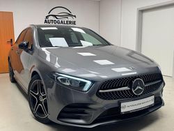 Grau Gebraucht 2019 Mercedes A200 AMG line Limousine | 20.970 € (Fairer Preis)