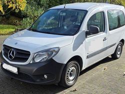 Weiß Gebraucht 2013 Mercedes Citan 109 Van / Kleinbus | 9.999 € (Fairer Preis)