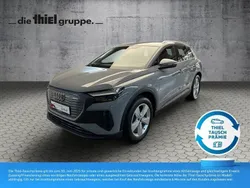 Grau Gebraucht 2021 Audi Q4 e-tron Ambiente SUV | 27.450 € (Fairer Preis)