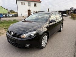 Schwarz Gebraucht 2010 VW Golf VI Trendline Kombi | 8.390 € (Teuer)
