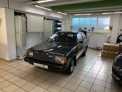 Schwarz Gebraucht 1980 Mazda 323 Kleinwagen | 11.290 €