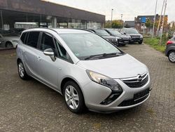 Silber Gebraucht 2014 Opel Zafira Tourer Edition Van / Kleinbus | 6.999 € (Fairer Preis)