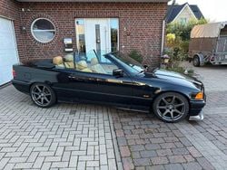 Schwarz Gebraucht 1998 BMW 318 Cabriolet Performance Cabrio | 2.200 € (Superpreis)