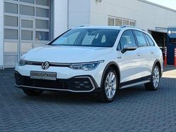 Pure white Gebraucht 2021 VW Golf Alltrack Kombi | 26.745 € (Etwas zu teuer)