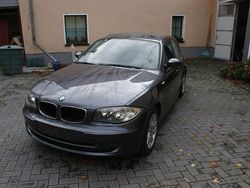 Silber Gebraucht 2008 BMW 118 Kleinwagen | 3.750 € (Etwas zu teuer)