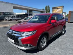 Rot Gebraucht 2017 Mitsubishi Outlander SUV | 13.490 € (Superpreis)