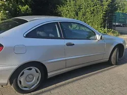 Gebraucht 2001 Mercedes C180 Coupé | 2.300 € (Guter Preis)