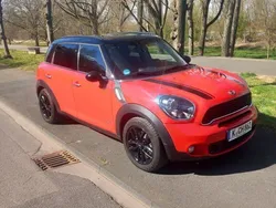 Rot Gebraucht 2012 Mini Cooper S Countryman SUV | 8.800 € (Fairer Preis)