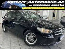 Schwarz Gebraucht 2020 Mercedes B180 Style Van / Kleinbus | 11.450 € (Guter Preis)