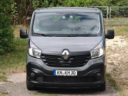Grau Gebraucht 2016 Renault Trafic Van | 15.600 € (Superpreis)