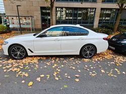 Weiß Gebraucht 2021 BMW 530e Sport Line Limousine | 24.000 € (Superpreis)