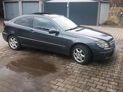 Grau Gebraucht 2010 Mercedes CLC180 Kleinwagen | 4.450 € (Fairer Preis)