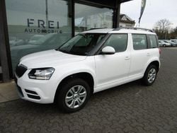 Weiß Gebraucht 2016 Skoda Yeti Active SUV | 11.100 € (Superpreis)